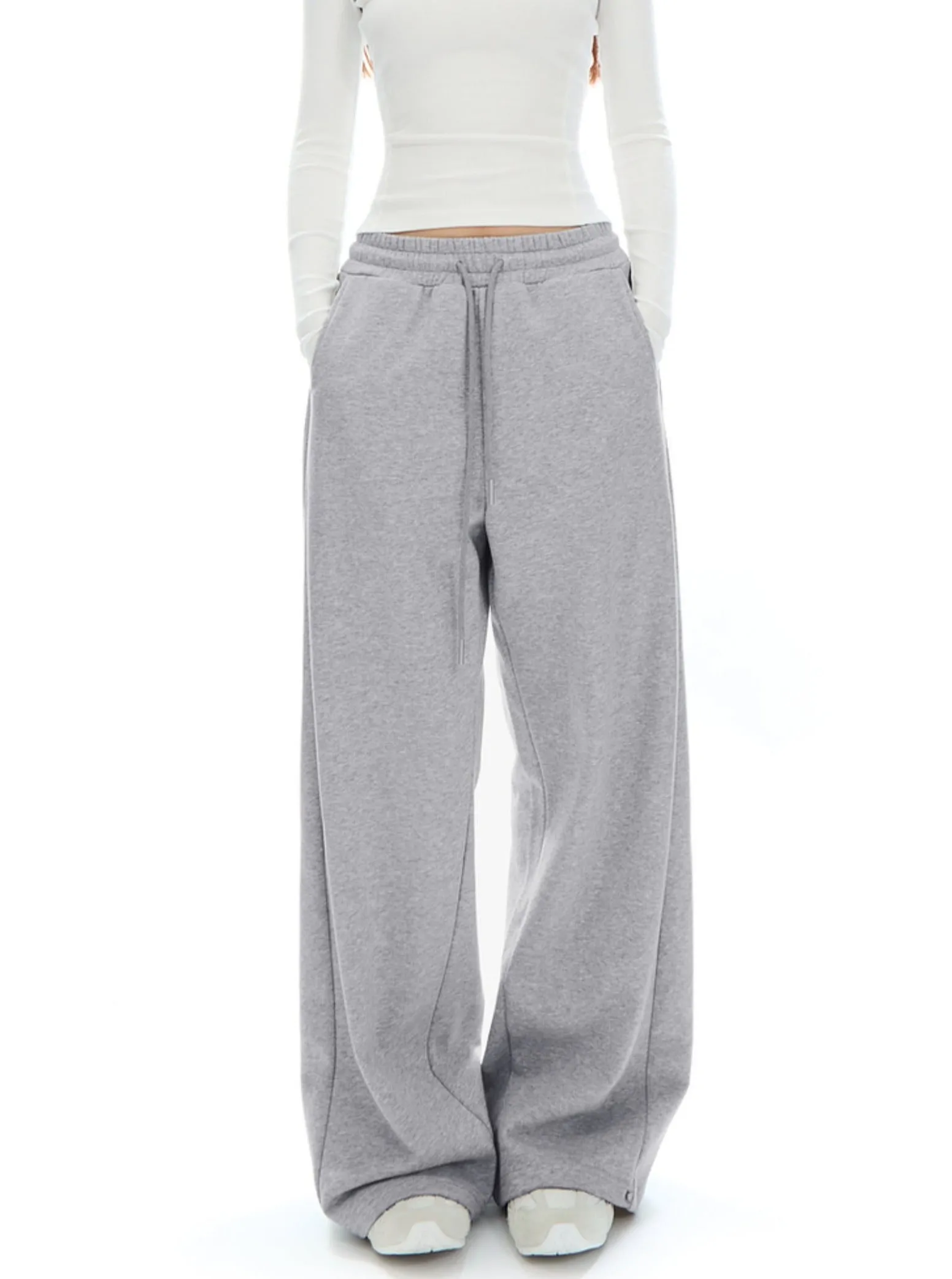 Relaxed Wide-Leg Sweatpants