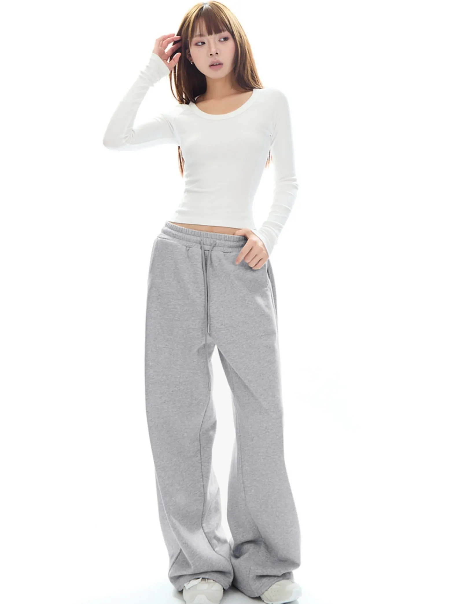 Relaxed Wide-Leg Sweatpants