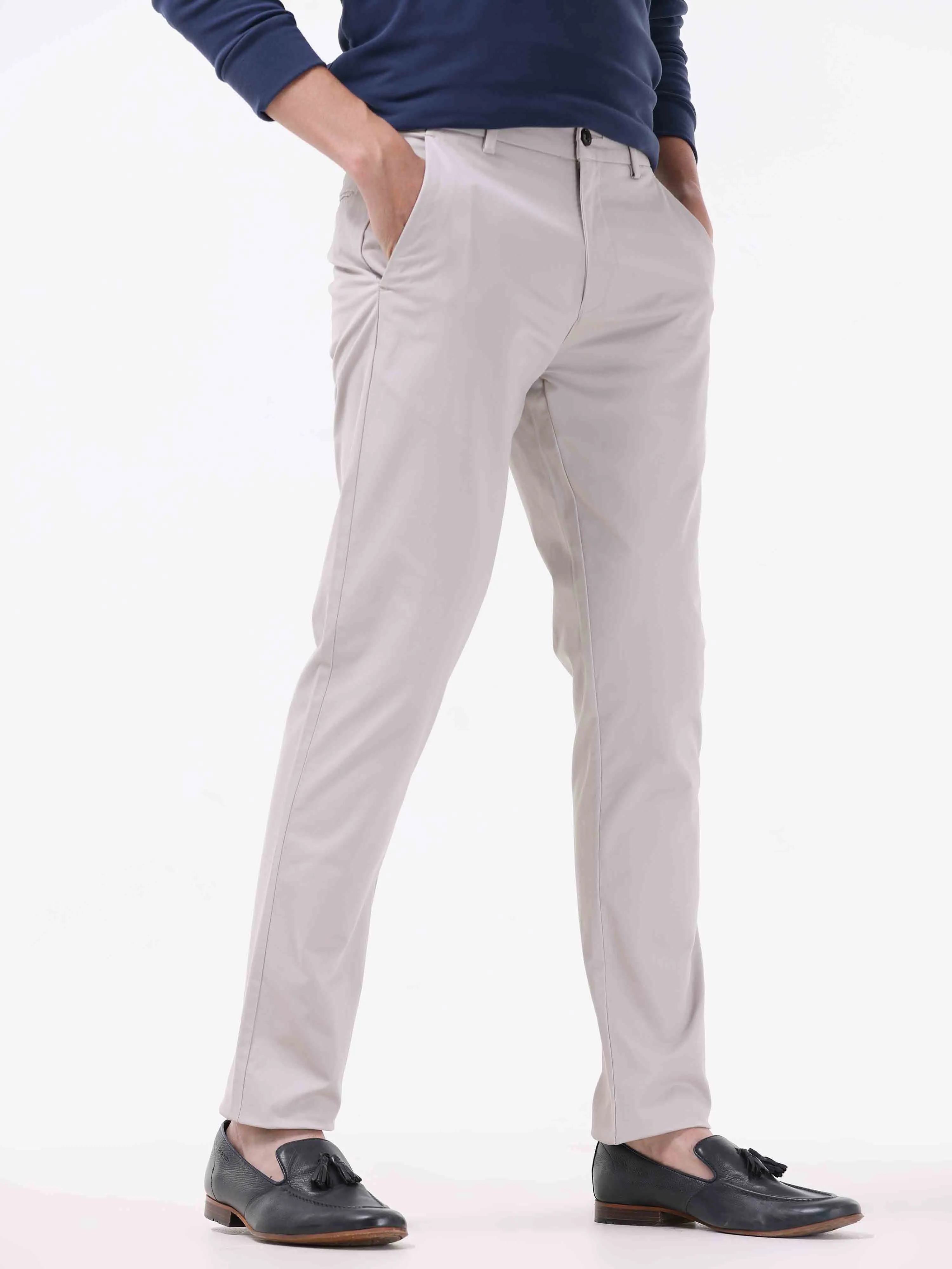 Semi Liquid Statement Ecru Chino