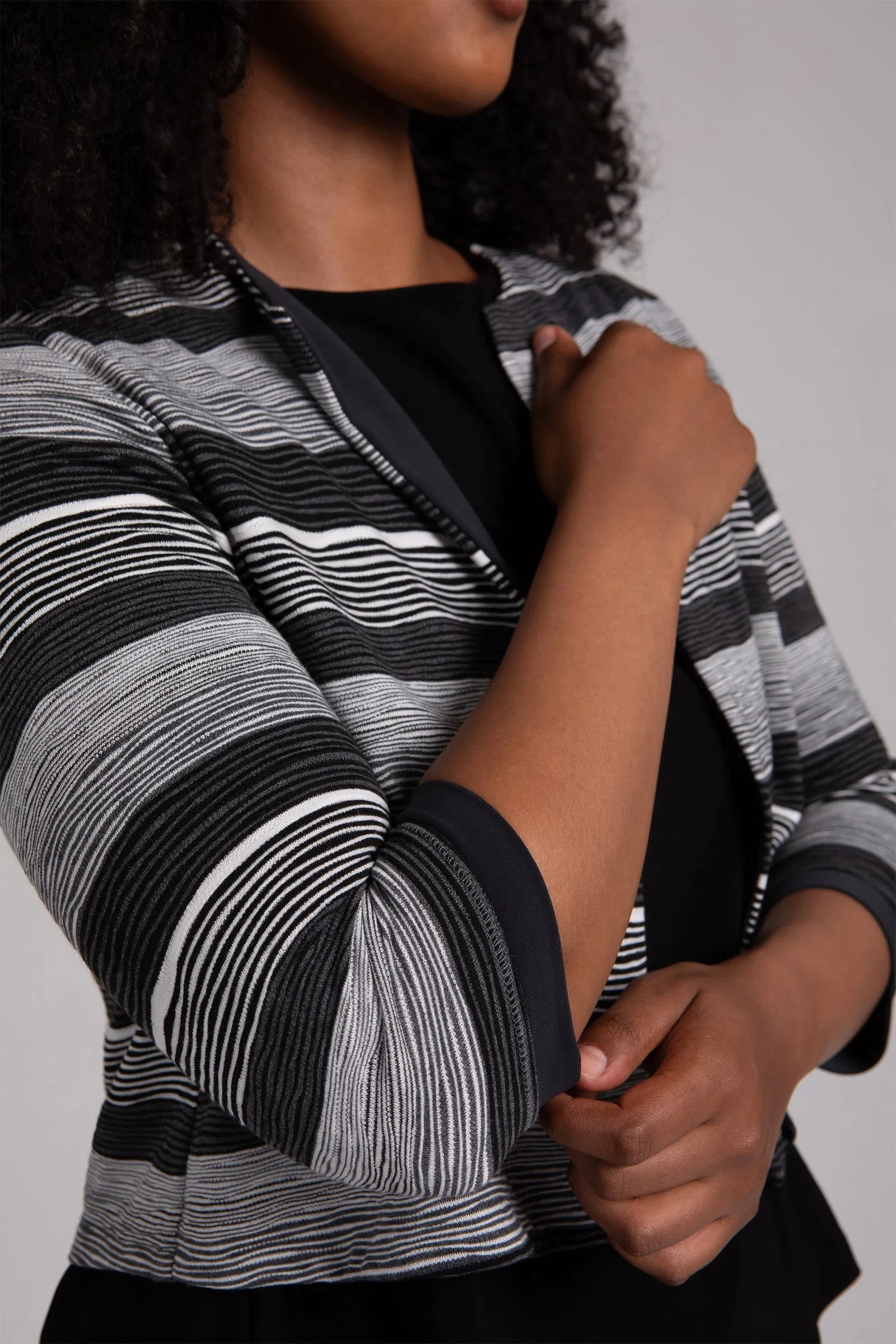 Wavy Stripe Classic Bolero Cardigan | Wavy Stripe